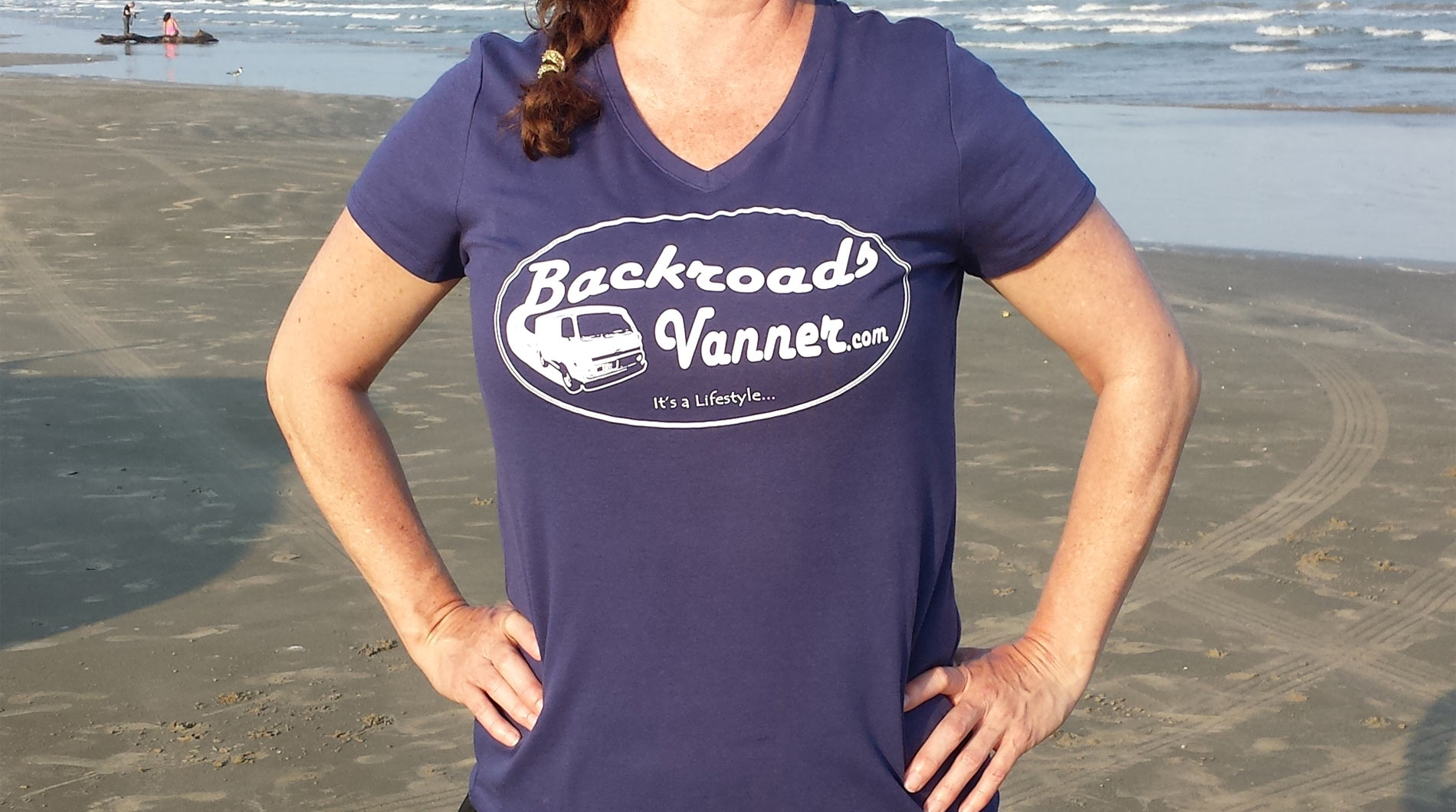 Women's Blue V-Neck T-Shirt with Vintage Backroads Vanner Logo