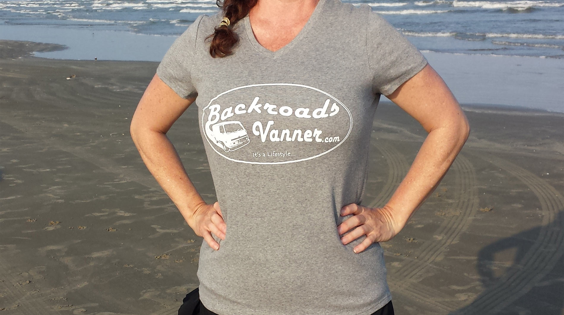 Women's Grey/White V-Neck T-Shirt with Vintage Backroads Vanner Logo